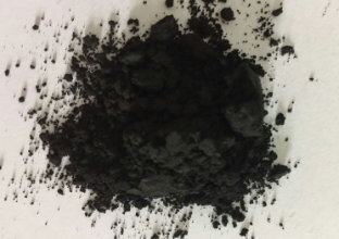 加工膠體石墨時需要加其它物質嗎？(圖1)